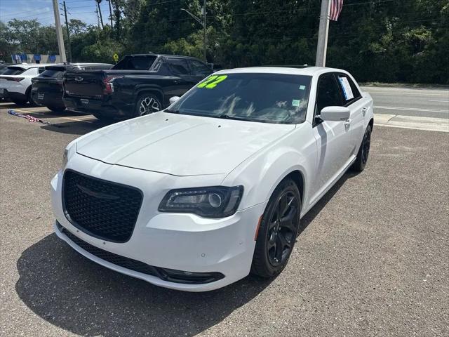 2022 Chrysler 300 S