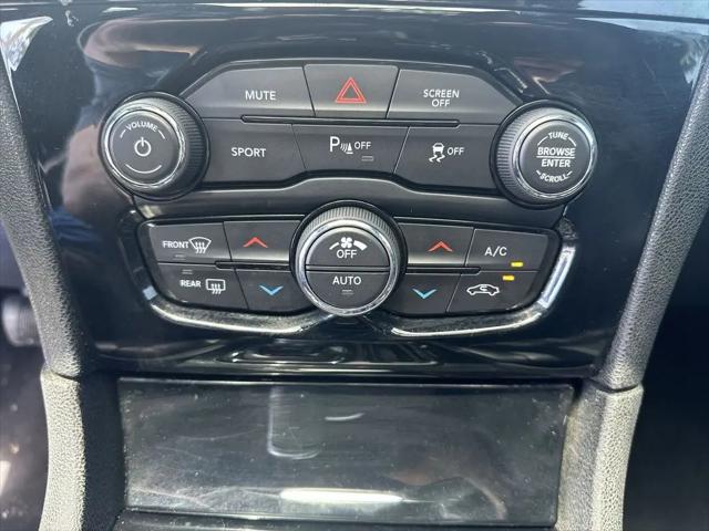 2022 Chrysler 300 S