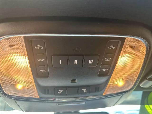 2022 Chrysler 300 S