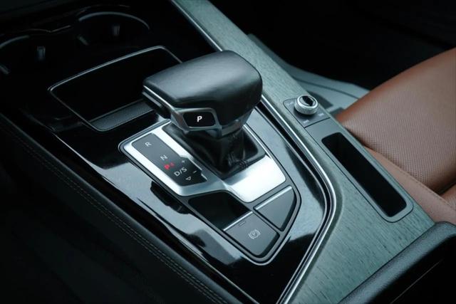 2022 Audi A4 Premium Plus 45 TFSI S line quattro S tronic