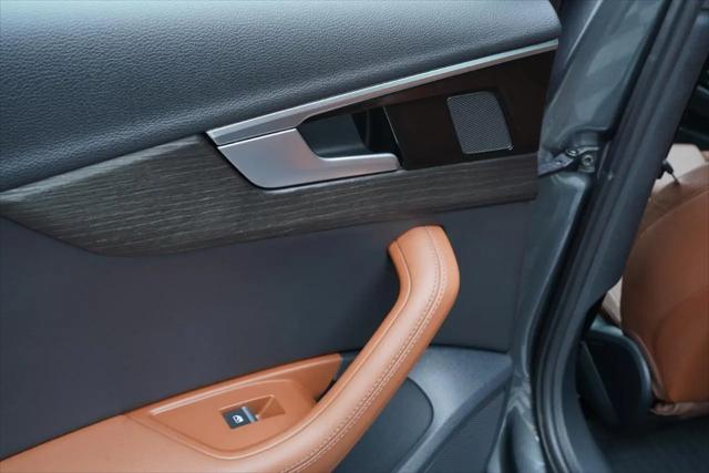 2022 Audi A4 Premium Plus 45 TFSI S line quattro S tronic