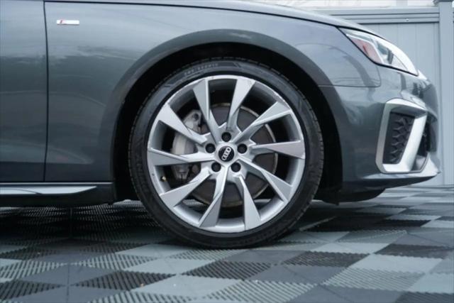 2022 Audi A4 Premium Plus 45 TFSI S line quattro S tronic