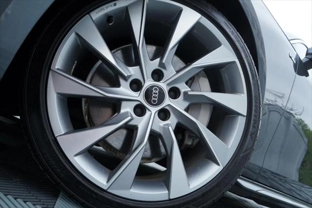 2022 Audi A4 Premium Plus 45 TFSI S line quattro S tronic