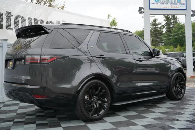 2023 Land Rover Discovery P300 S R-Dynamic