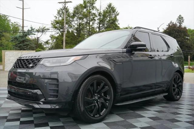 2023 Land Rover Discovery P300 S R-Dynamic