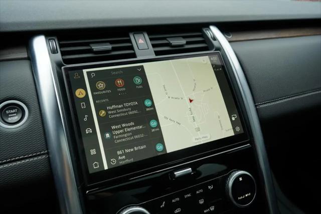 2023 Land Rover Discovery P300 S R-Dynamic