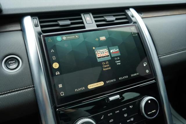 2023 Land Rover Discovery P300 S R-Dynamic