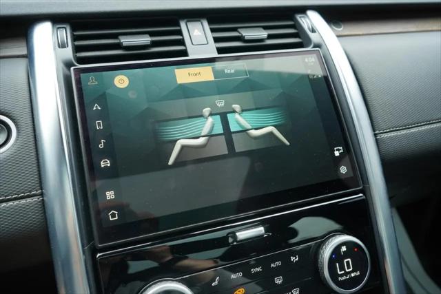 2023 Land Rover Discovery P300 S R-Dynamic