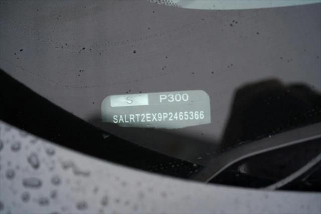 2023 Land Rover Discovery P300 S R-Dynamic