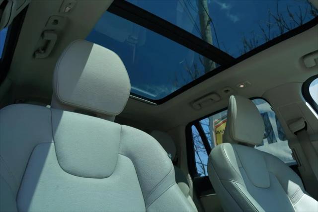 2023 Volvo XC90 B6 Plus 7-Seater