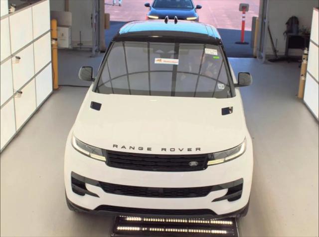 2023 Land Rover Range Rover Sport SE