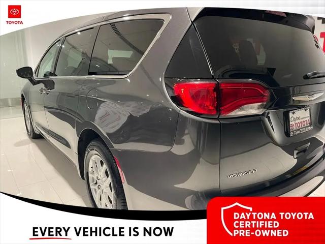2023 Chrysler Voyager LX