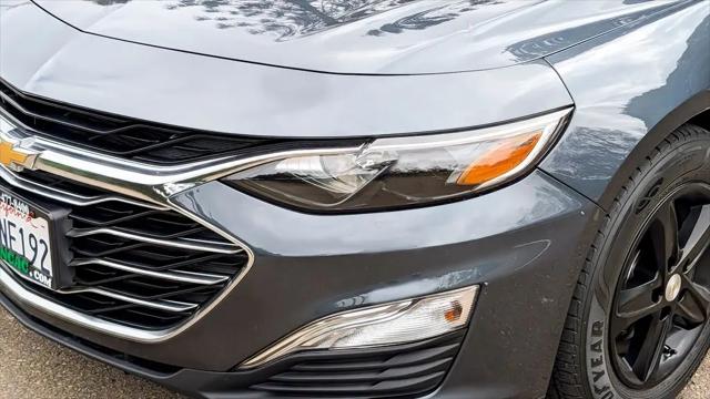 2020 Chevrolet Malibu FWD 1FL