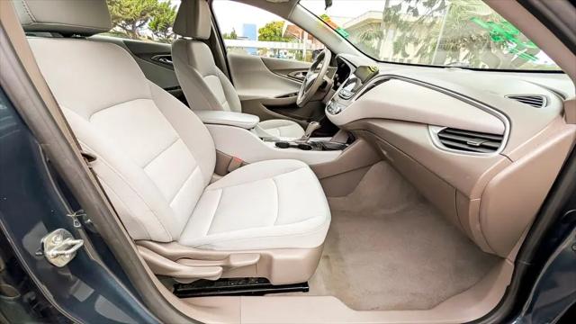 2020 Chevrolet Malibu FWD 1FL
