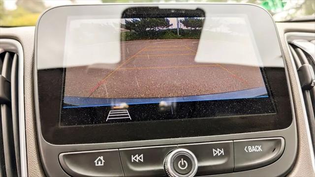 2020 Chevrolet Malibu FWD 1FL