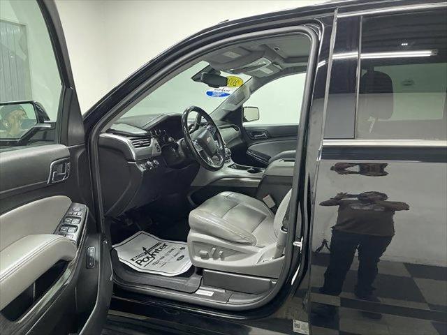 2020 Chevrolet Suburban 4WD LT