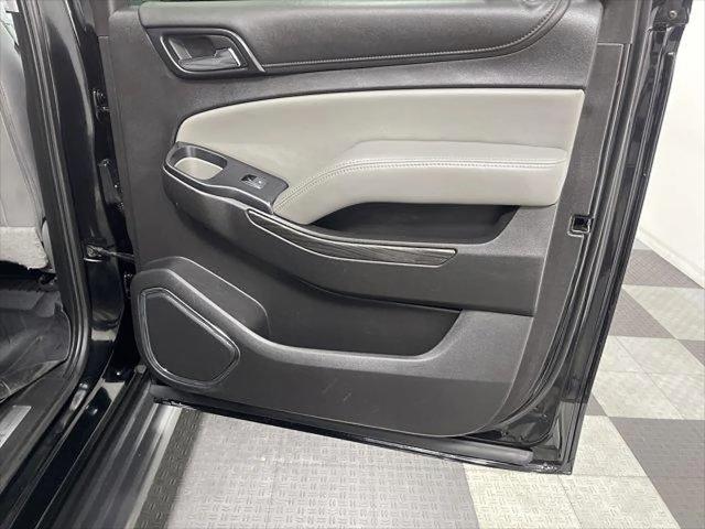 2020 Chevrolet Suburban 4WD LT