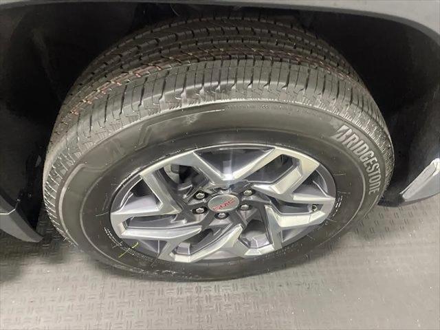 2026 GMC Sierra 1500 Crew Cab, Short Bed, SLT, 4WD