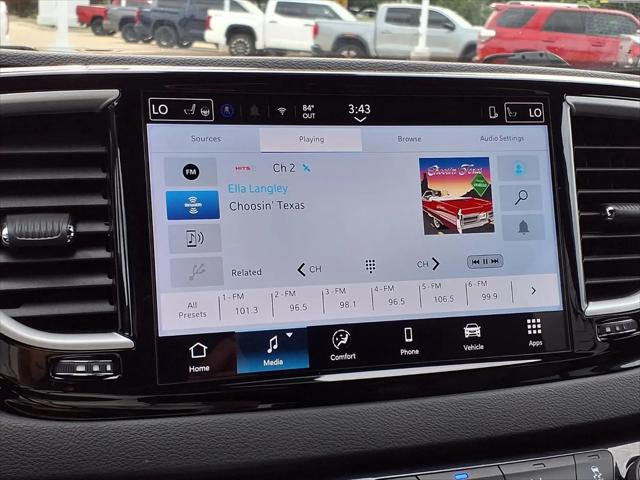 2025 Chrysler Pacifica Select