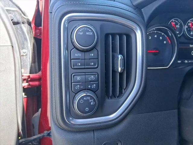 2022 Chevrolet Silverado 1500 4WD Crew Cab Short Bed RST
