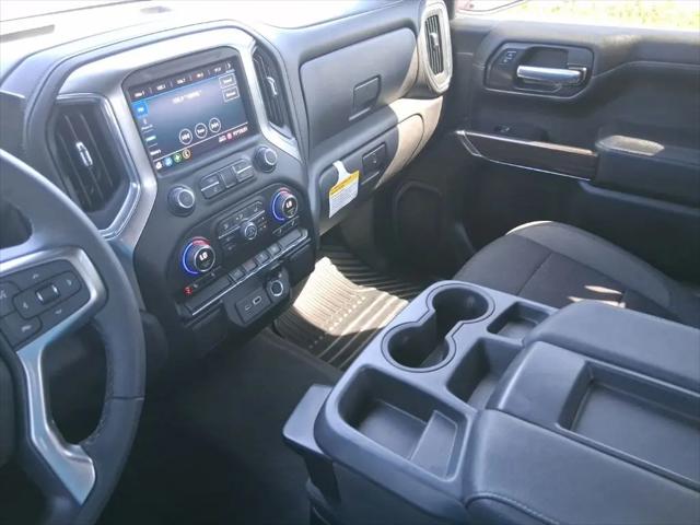 2022 Chevrolet Silverado 1500 4WD Crew Cab Short Bed RST
