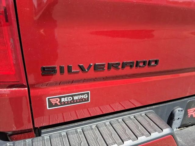 2022 Chevrolet Silverado 1500 4WD Crew Cab Short Bed RST