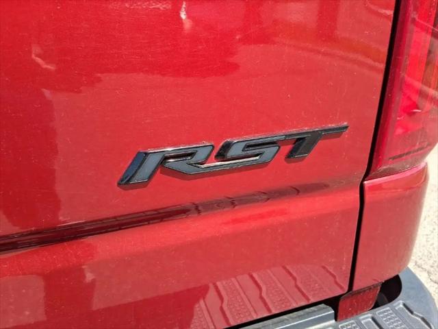 2022 Chevrolet Silverado 1500 4WD Crew Cab Short Bed RST