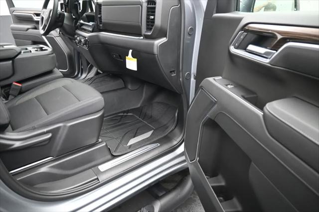 2026 Chevrolet Silverado 1500 4WD Crew Cab Short Bed RST