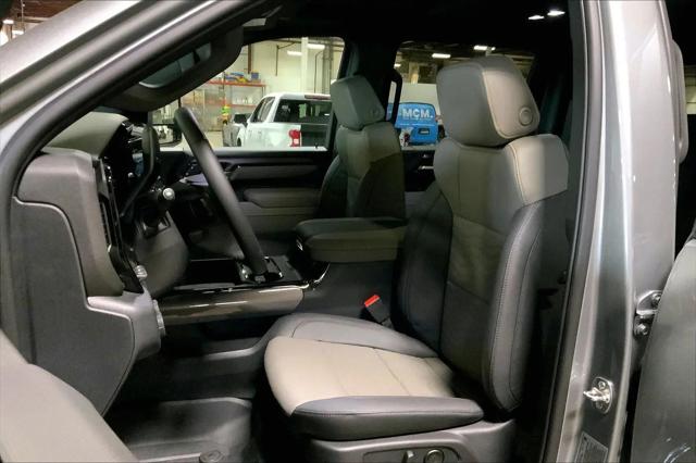 2026 Chevrolet Silverado 2500HD Crew Cab, Standard Bed, XR2, 4WD