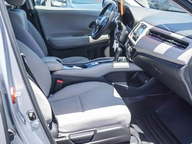 2017 Honda HR-V LX