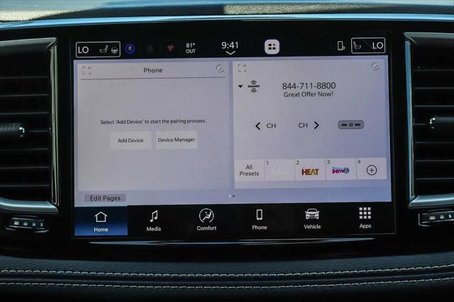 2027 Chrysler Pacifica Select