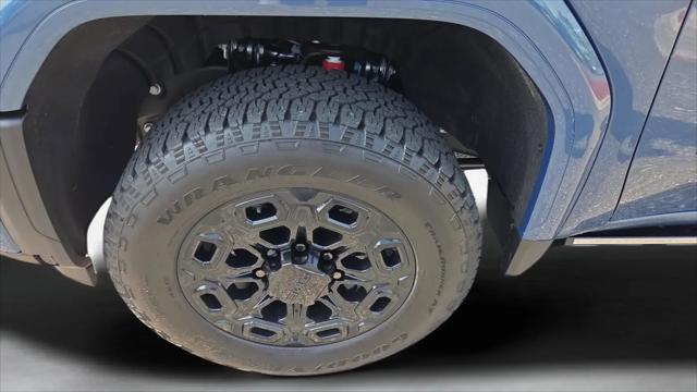 2026 GMC Sierra 2500HD Crew Cab, Standard Bed, Denali Ultimate, 4WD