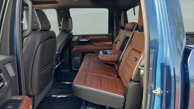 2026 GMC Sierra 2500HD Crew Cab, Standard Bed, Denali Ultimate, 4WD