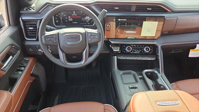 2026 GMC Sierra 2500HD Crew Cab, Standard Bed, Denali Ultimate, 4WD