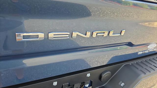 2026 GMC Sierra 2500HD Crew Cab, Standard Bed, Denali Ultimate, 4WD