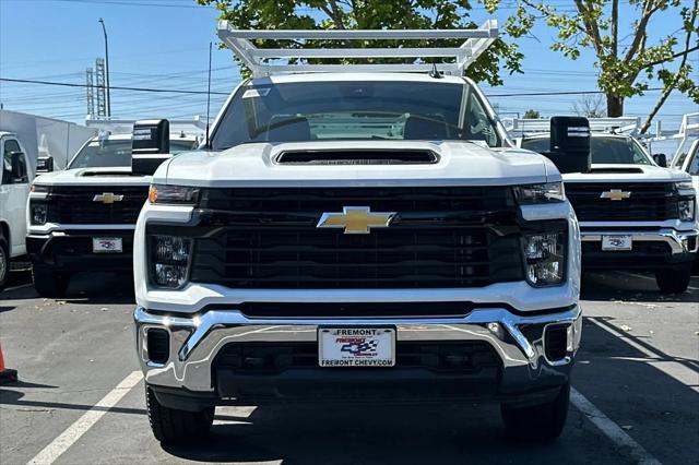 2026 Chevrolet Silverado 2500HD Crew Cab, Long Bed, WT, RWD