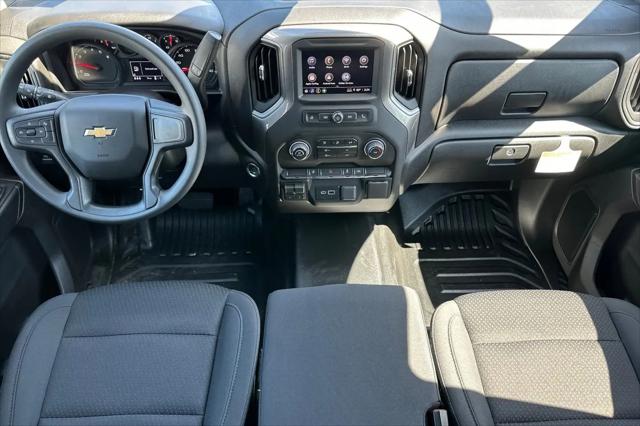2026 Chevrolet Silverado 2500HD Crew Cab, Long Bed, WT, RWD