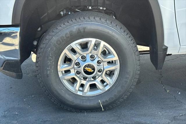 2026 Chevrolet Silverado 2500HD Crew Cab, Long Bed, WT, RWD