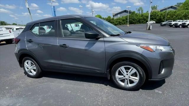 2025 Nissan Kicks S