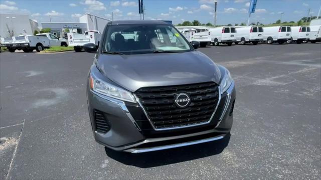 2025 Nissan Kicks S