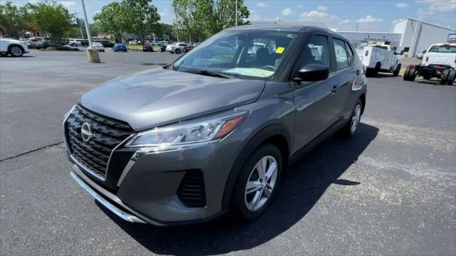 2025 Nissan Kicks S