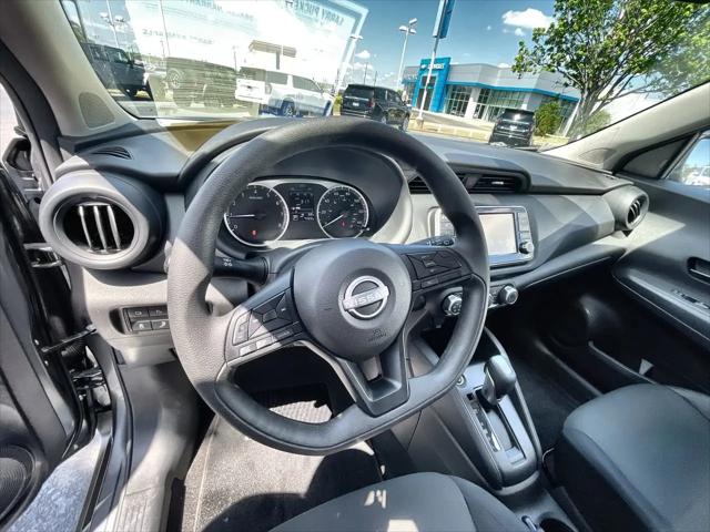 2025 Nissan Kicks S