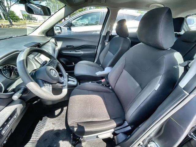 2025 Nissan Kicks S