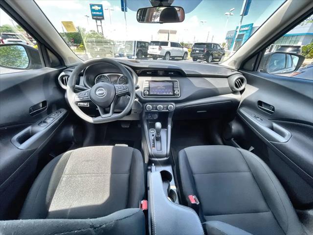 2025 Nissan Kicks S