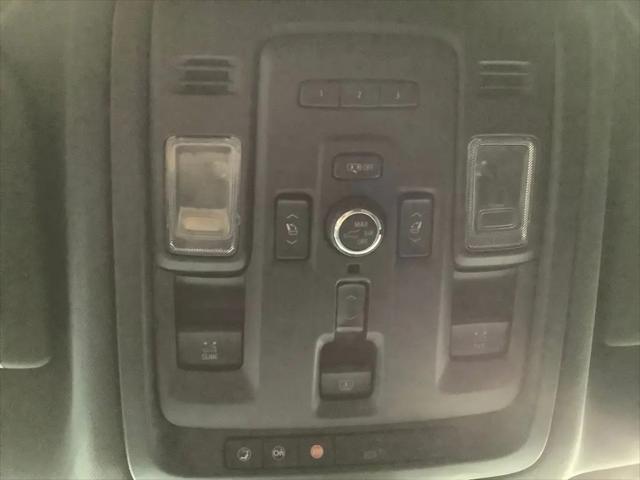 2021 GMC Yukon XL 4WD AT4