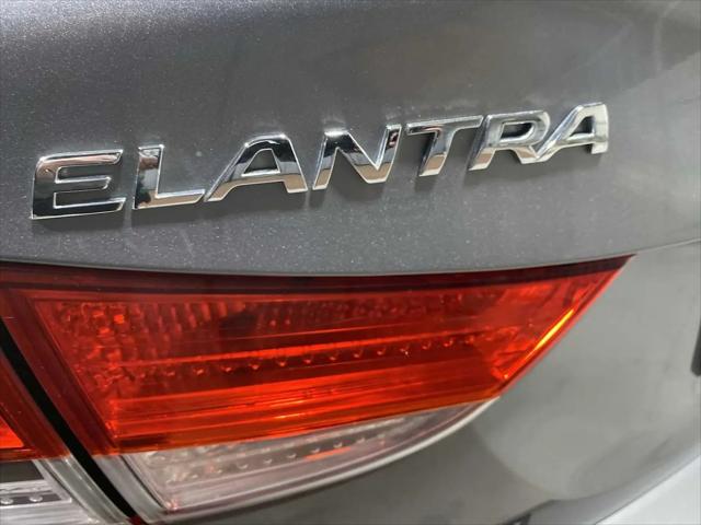 2012 Hyundai Elantra Limited (Ulsan Plant)