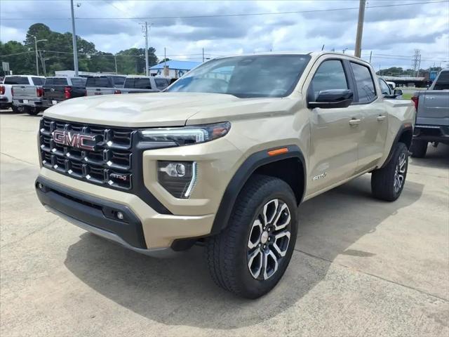 2024 GMC Canyon 4WD AT4