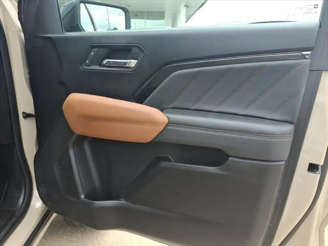 2024 GMC Canyon 4WD AT4
