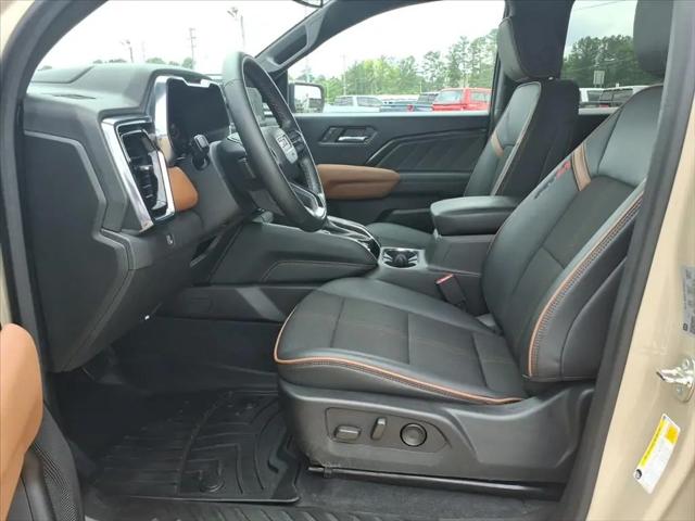 2024 GMC Canyon 4WD AT4