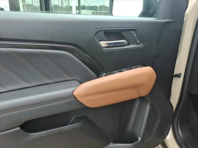2024 GMC Canyon 4WD AT4